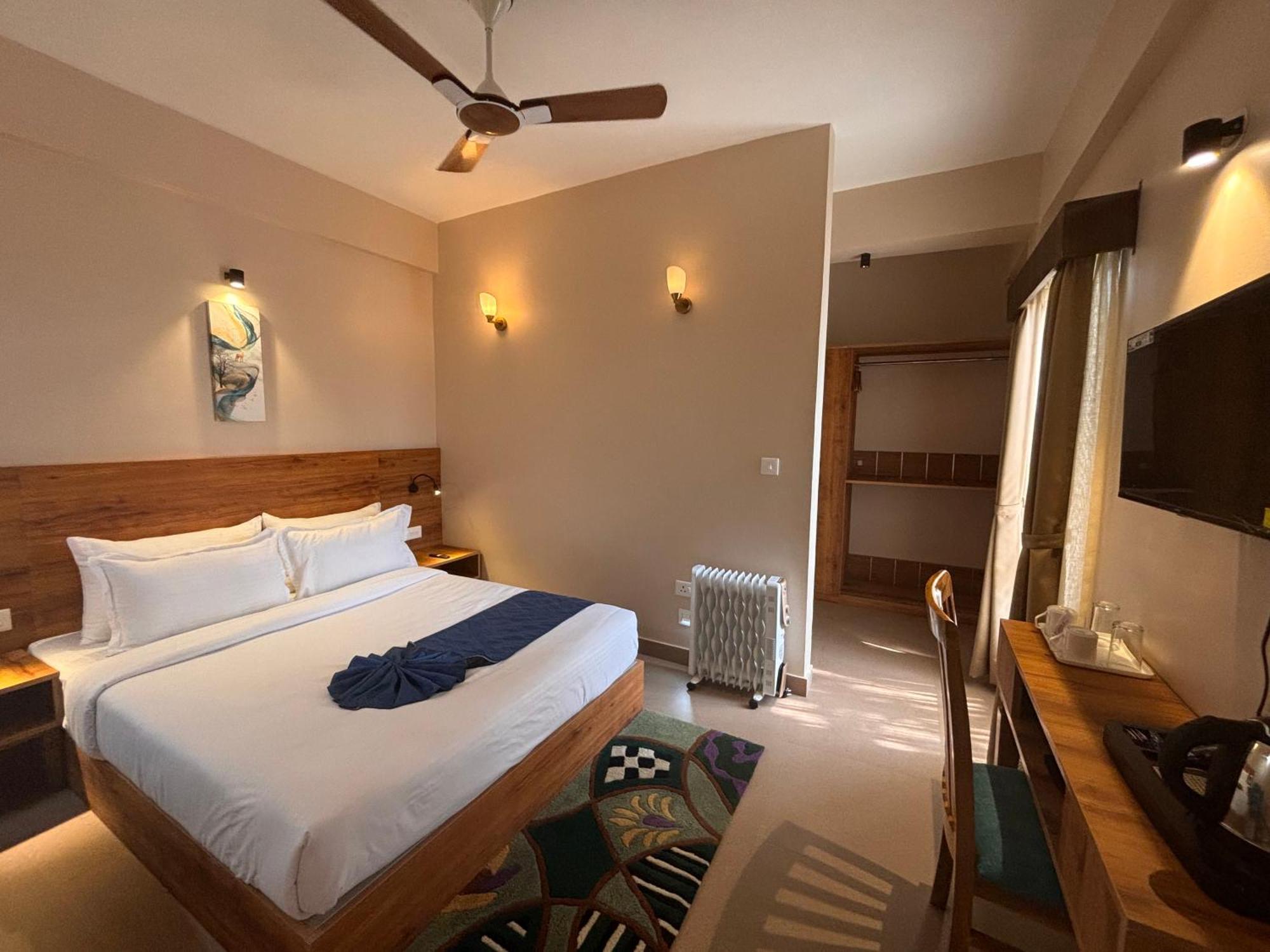 Blue Orchid Premium Hotel Kalimpong Buitenkant foto