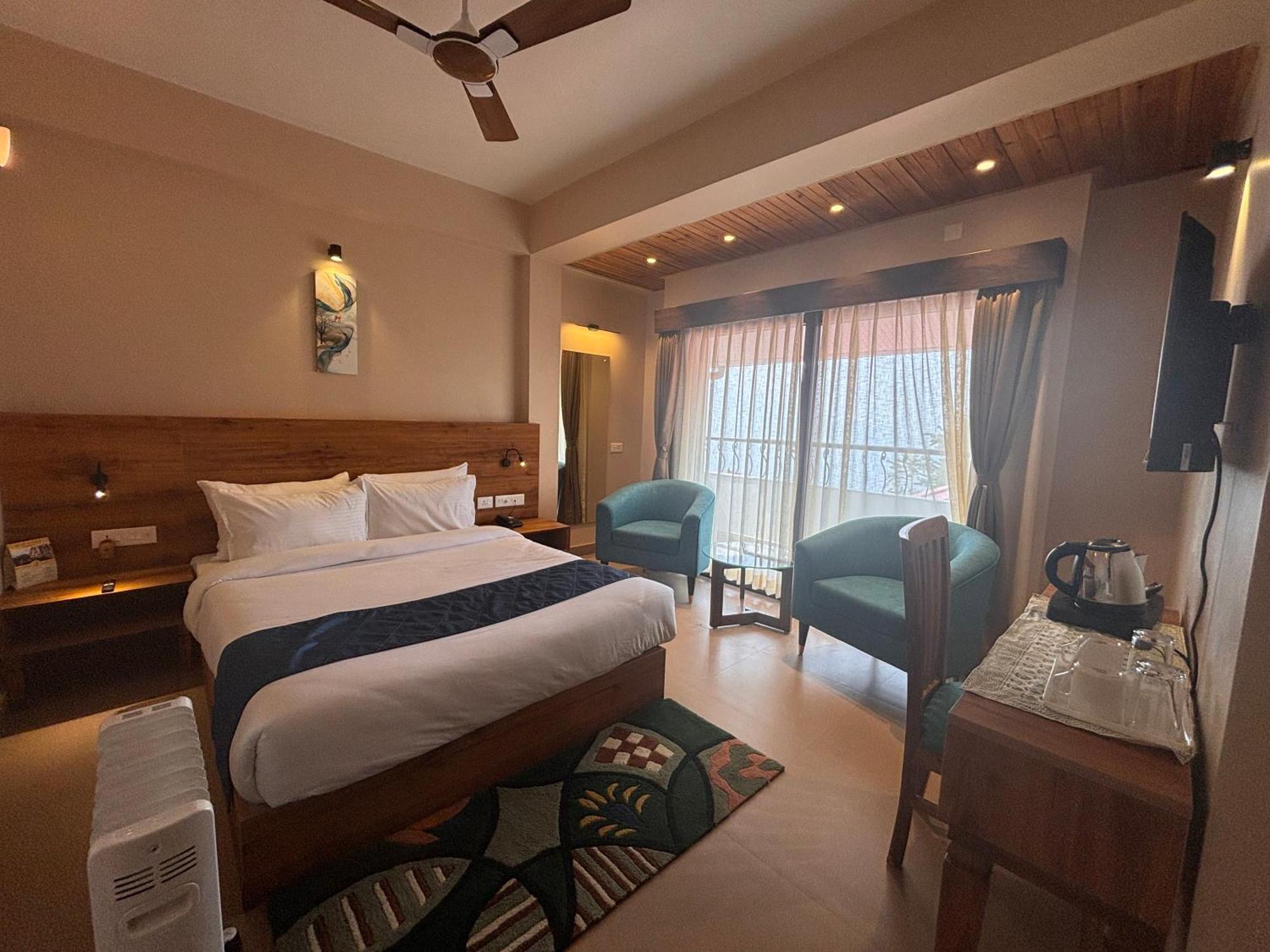 Blue Orchid Premium Hotel Kalimpong Buitenkant foto