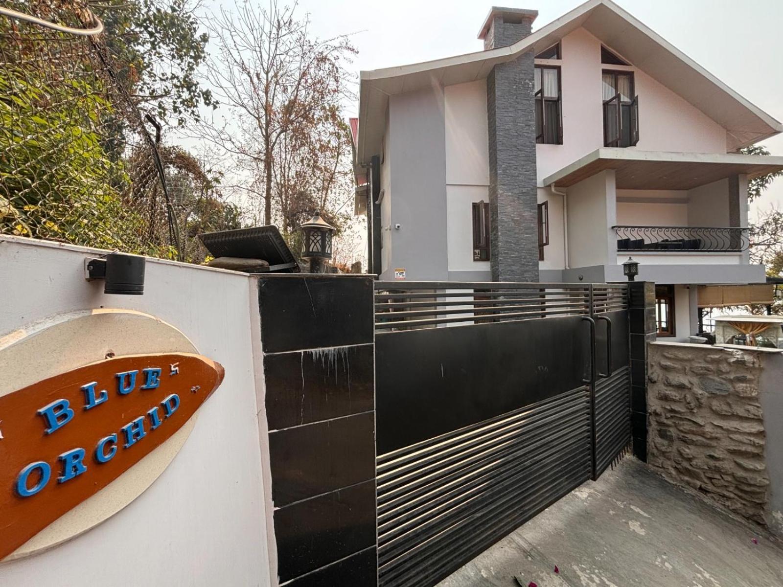 Blue Orchid Premium Hotel Kalimpong Buitenkant foto