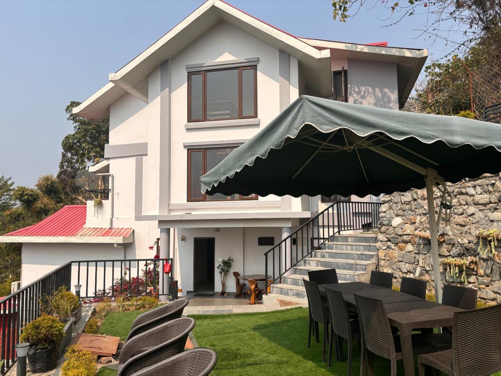 Blue Orchid Premium Hotel Kalimpong Buitenkant foto