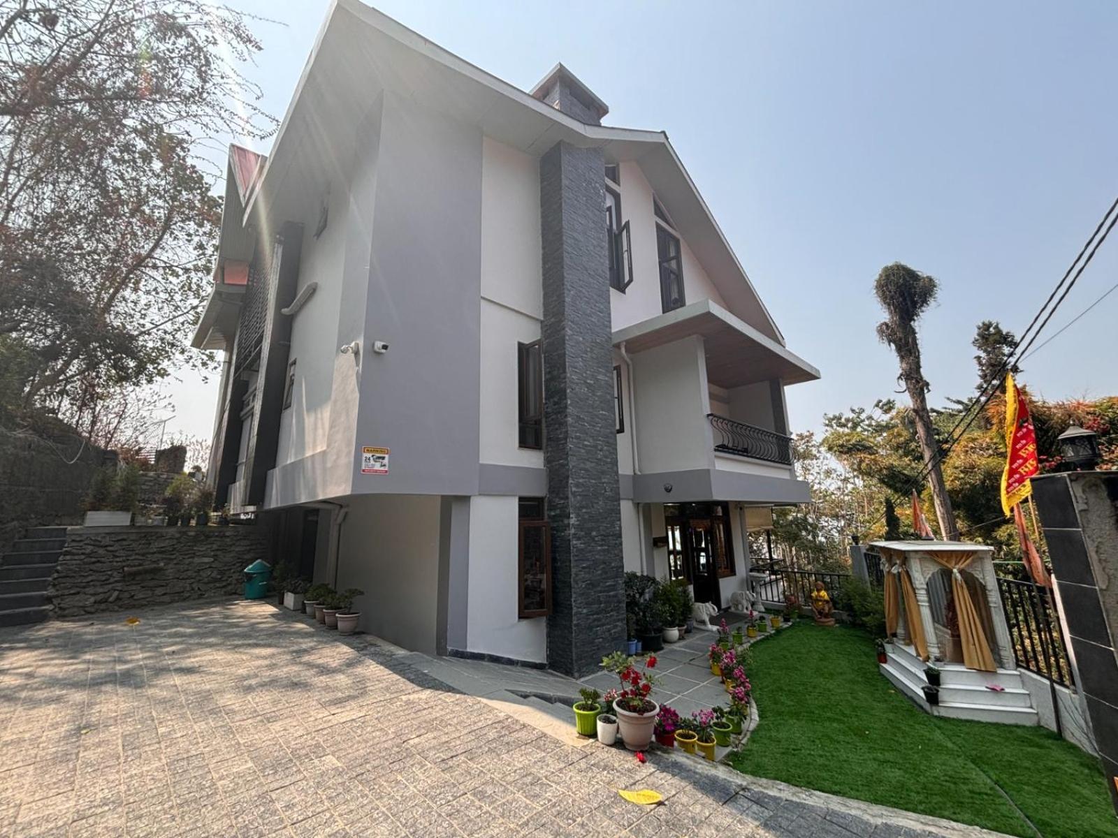 Blue Orchid Premium Hotel Kalimpong Buitenkant foto